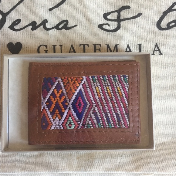 Nena & Co wallet brand new in box - Picture 6 of 6